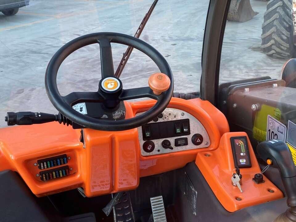 Ausa T144 Foto 7