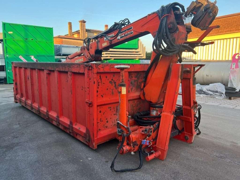 CONTAINER SCARRABILE USATO A CIELO APERTO CON GRU Foto 2