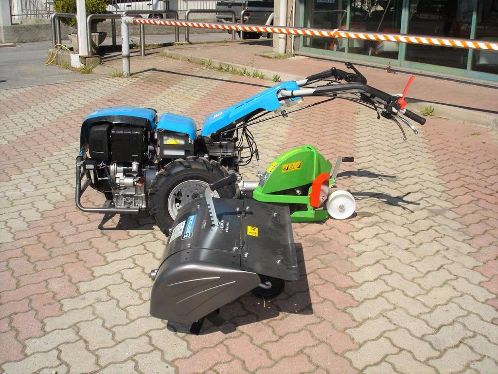 Bertolini 413 S DIESEL EMAK - CON ARATRO ROTANTE E FRESA Foto 5