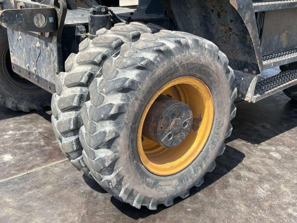 Hitachi ZX170W-5B Foto 11