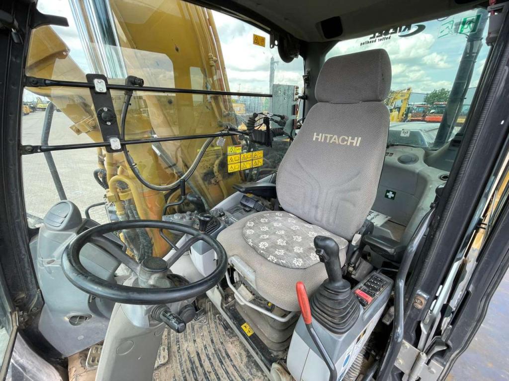 Hitachi ZX170W-5B Foto 17
