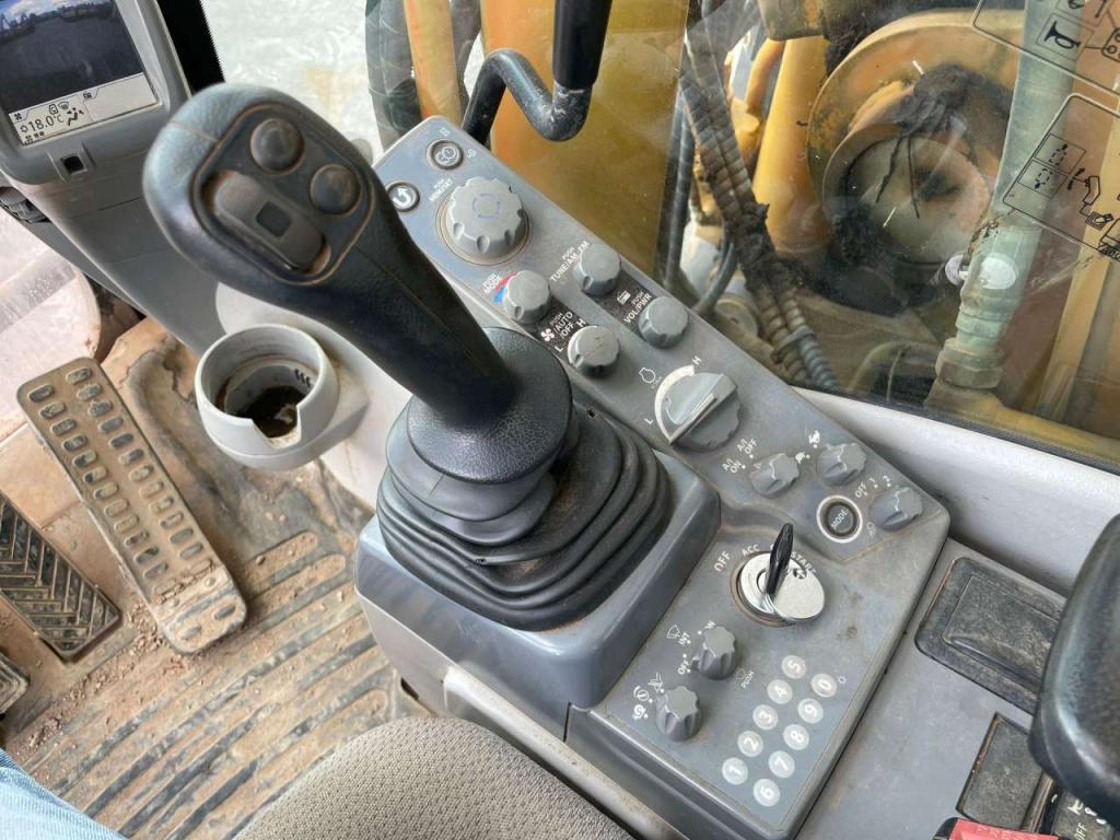 Hitachi ZX170W-5B Foto 20