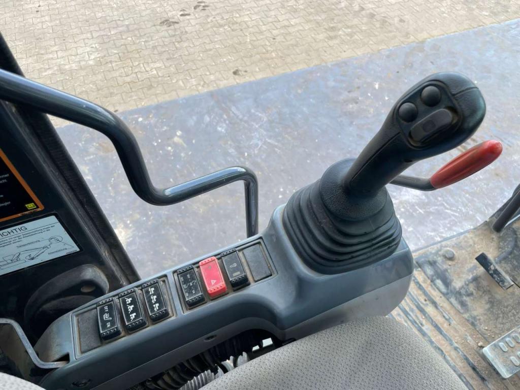 Hitachi ZX170W-5B Foto 22