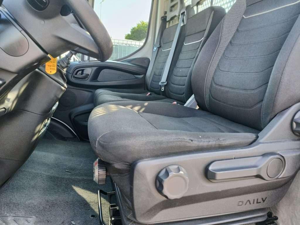 Iveco DAILY  35C16 CASSONE FISSO L4500 3.0 CC Foto 14