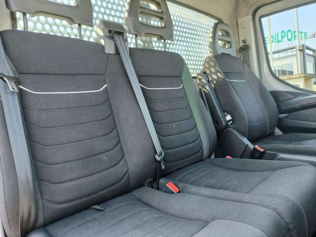 Iveco DAILY  35C16 CASSONE FISSO L4500 3.0 CC Foto 15