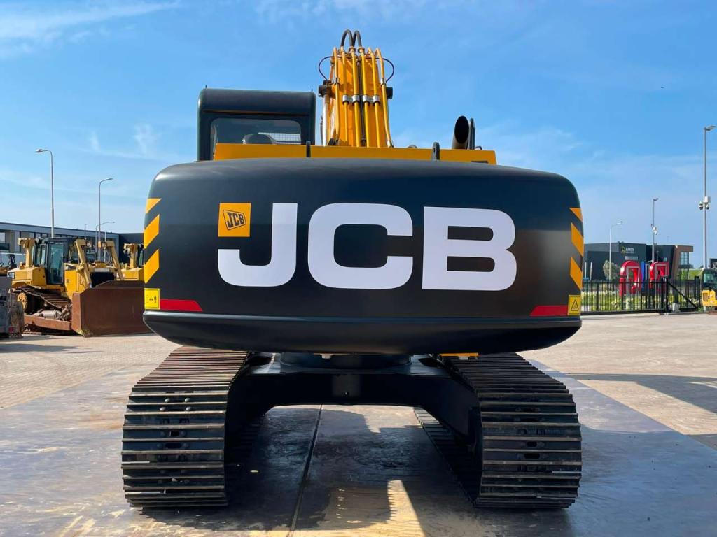 JCB 205 Foto 4