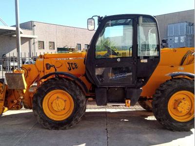 JCB 532-120 vendida por Galli Battista Srl