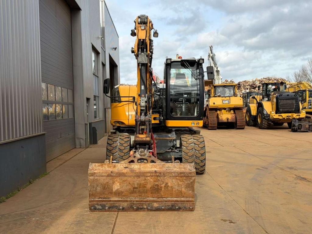 Liebherr 910 Compact Foto 11