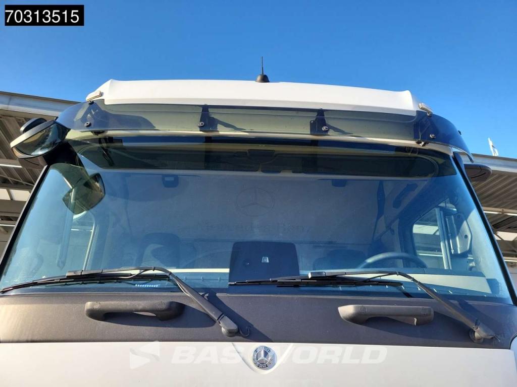 Mercedes-Benz Actros 1845 4X2 Bigspace Lowdeck Mirrorcam 2x Tank Foto 9