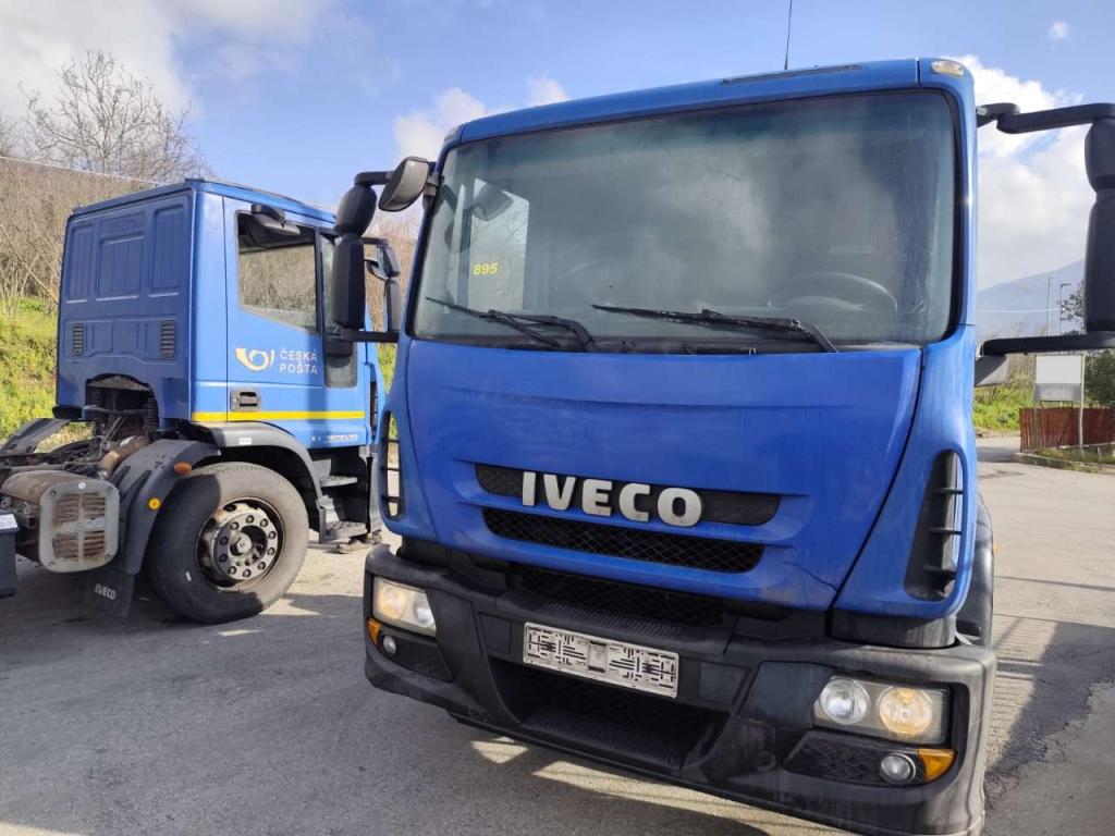 Iveco EUROCARGO 140E25 Foto 10