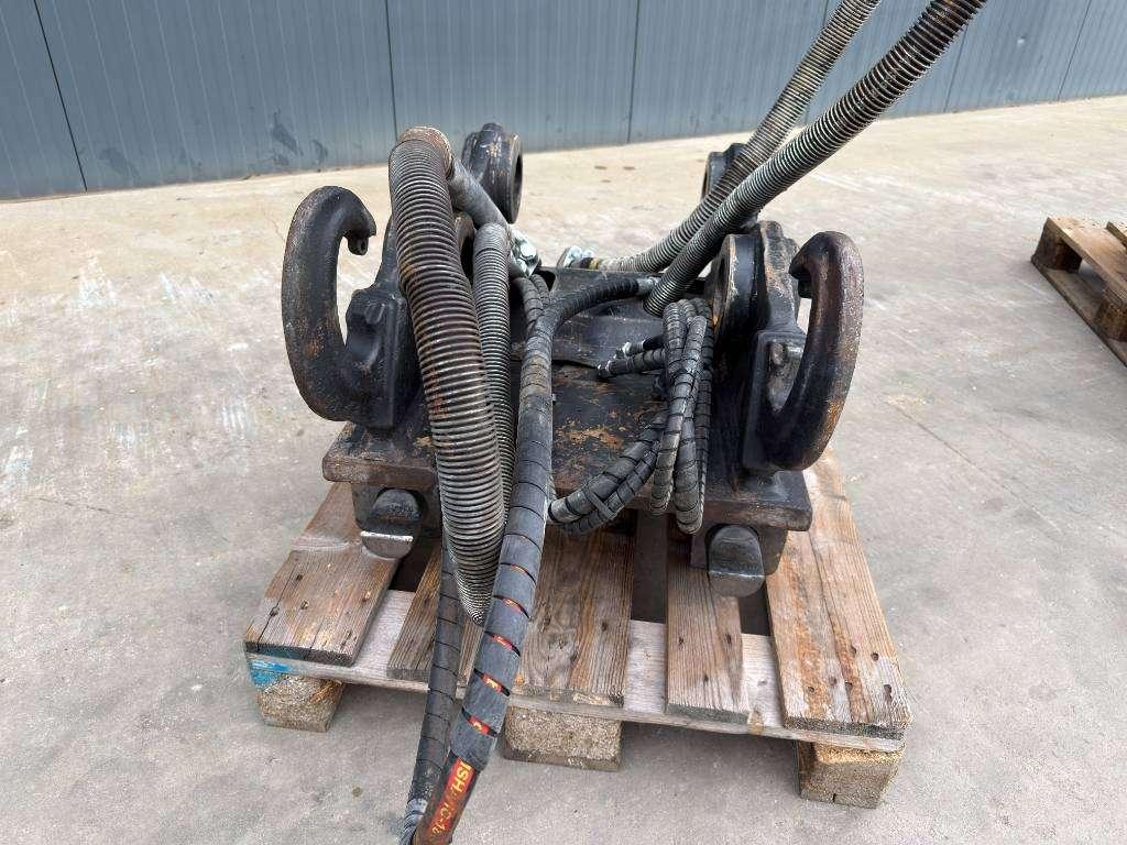 OilQuick OQ80 330 Foto 2