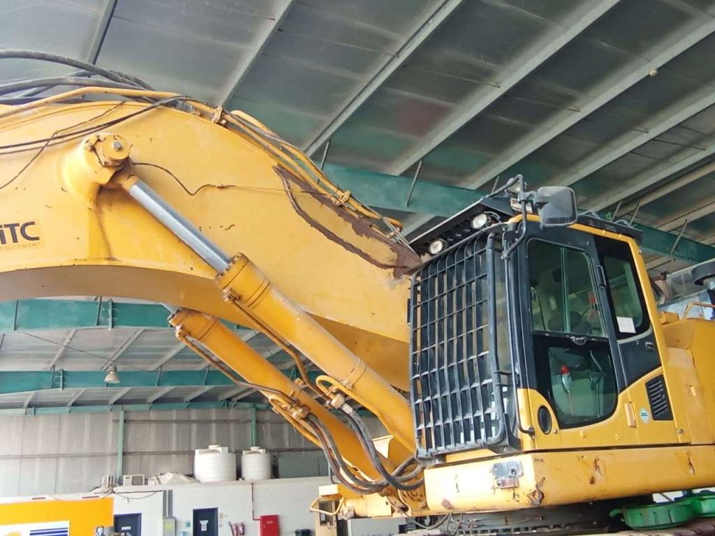 Komatsu PC850-8R1 Foto 15
