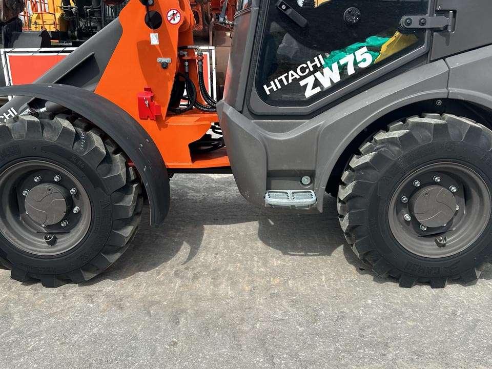 Hitachi ZW75-6C Foto 10