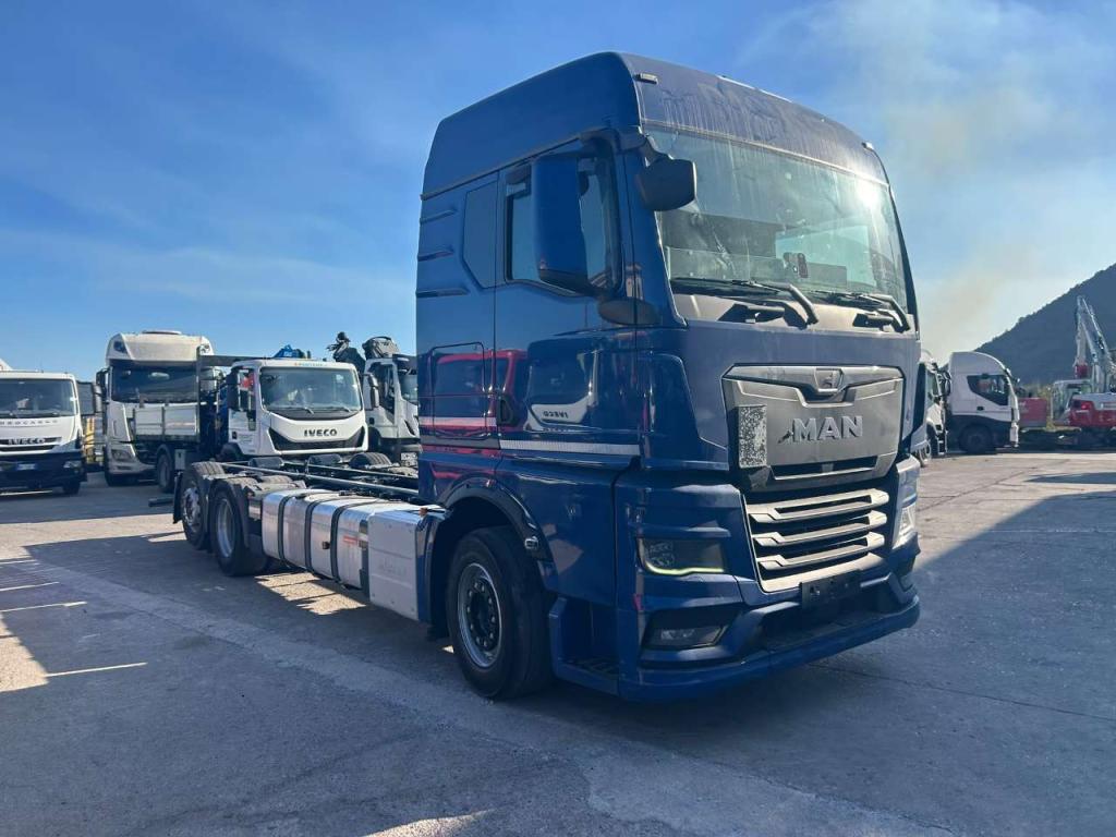 Man TGX 26.470 Foto 17